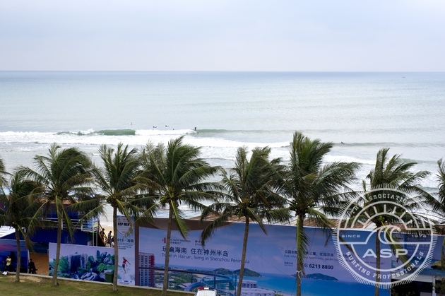 Small waves and a layday on day 2 at the Riyue Bay ASP World Longboard Championships in China today.   Photo: ASP/Will  H-S