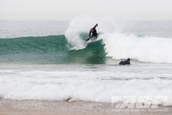 Kolohe Andino (USA), 19, warming up at La Penon on a lay day for the Quiksilver Pro France.