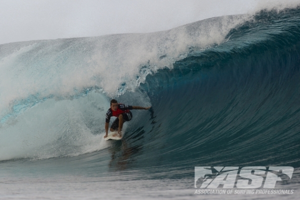 Julian Wilson (AUS), 23, will take on compatriot Adrian Buchan (AUS), 29, in Heat 2 of Round 3 at the Billabong Pro Tahiti.