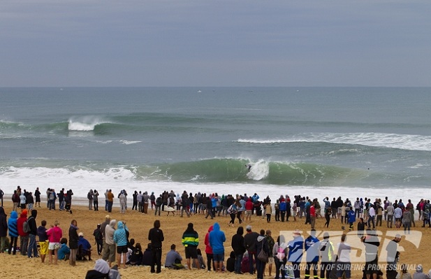Lay Day for the Quiksilver Pro France as competitors and fans await the return barrels to La Graviere.