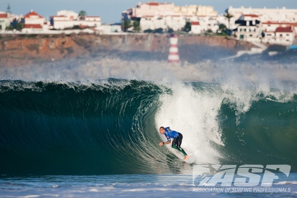 Raoni Monteiro (BRA), 30, will take on reigning 11-time ASP World Champion Kelly Slater (USA), 40, in Round 3 of the Rip Curl Pro Portugal?