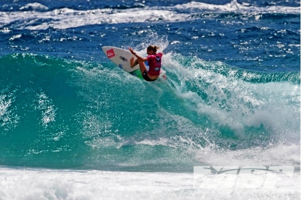 Stephanie Gilmore (AUS), 24, four-time ASP Women?s World Champion and three-time Roxy Pro Gold Coast winner, will look to start her 2012 campaign next week at the Roxy Pro Gold Coast presented by Land Rover.
