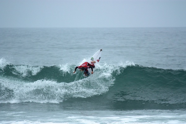 Defending Vans US Open Pro Junior Champion Conner Coffin advanced to the Quarterfinals of competition today. 