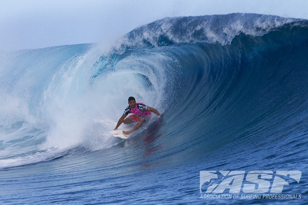 Local hero Michel Bourez (PYF), 27, will take on wildcard Nathan Hedge (AUS), 34, in Heat 5 Round 2 of the Billabong Pro Tahiti.