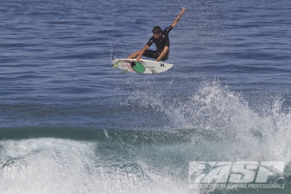 2013 ASP Dream Tour rookie Filipe Toledo (BRA), 18, will take on two-time ASP World Champion Mick Fanning (AUS), 31, in Round 1 of the Billabong Rio Pro.