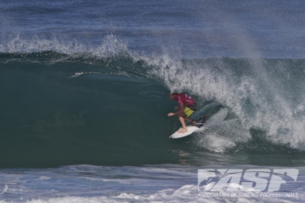 Taj Burrow (AUS), 34, will face off against wildcard Gustavo Fernandes (BRA) in the opening heat of Round 2 at the Billabong Rio Pro.