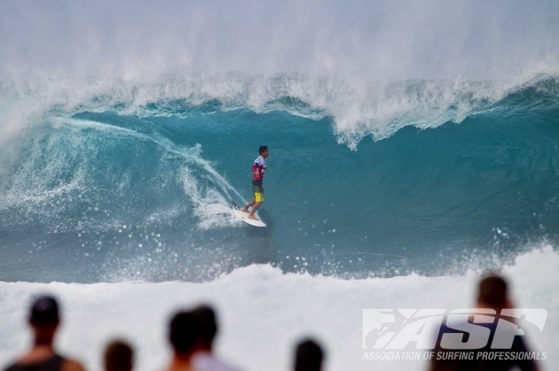 Gabriel Medina (BRA), 18, joins the list of elite surfers on the Oakley Team.