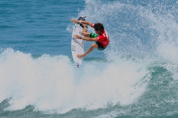 Cooper Chapman (AUS), 19, was a standout on Day 1 of the ASP 6-Star Los Cabos Open of Surf.