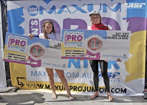 Sarah Mason (NZL) won the event with Keely Andrew (Sunshine Coast, QLD/AUS) finishing runner-up. Pic Surfing NSW