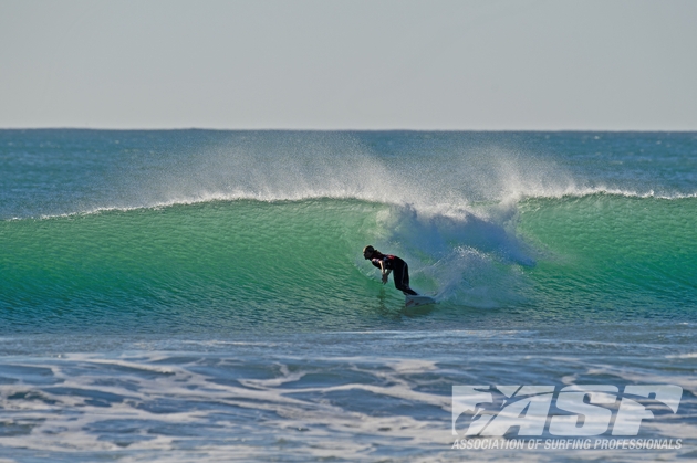 Stephanie Gilmore (AUS), 25, defending TSB Bank NZ Surf Festival Champion, will face off against Coco Ho (HAW), 21, and Sage Erickson (USA), 22, in Heat 2 of Round 1 this morning. 