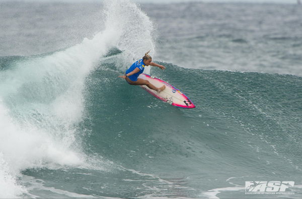 Felicity Palmateer (AUS), the local lass who upset the reigning ASP Women's World Champion Stephanie Gilmore today. PIC ASP/Robertson.