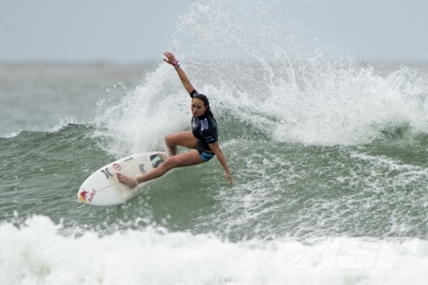 Carissa Moore (HAW), 20, 2011 ASP Women's World Champion, took top honors today at the Roxy Pro Gold Coast.