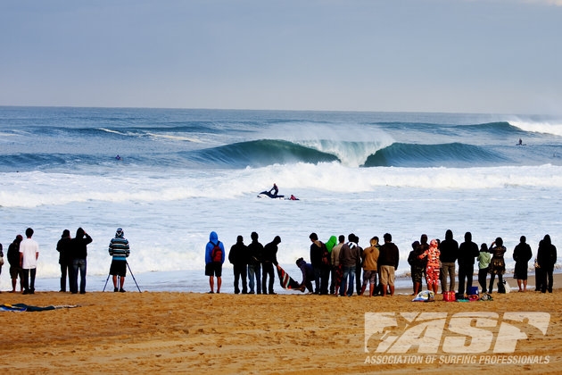The iconic beachbreaks of Hossegor will play host to the ASP Top17 in September.