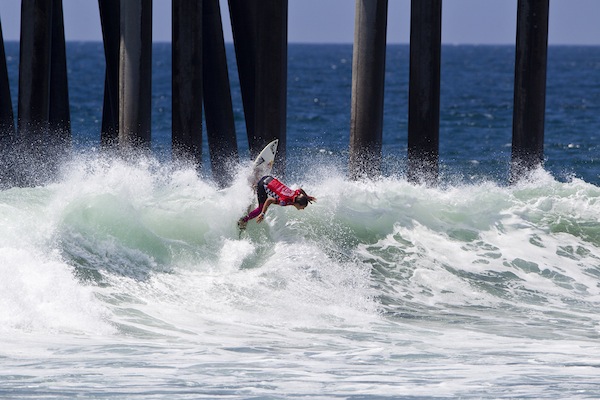 Sally Fitzgibbons (AUS), 22, took top honors with women's high scores at the Vans US Open of Surfing.