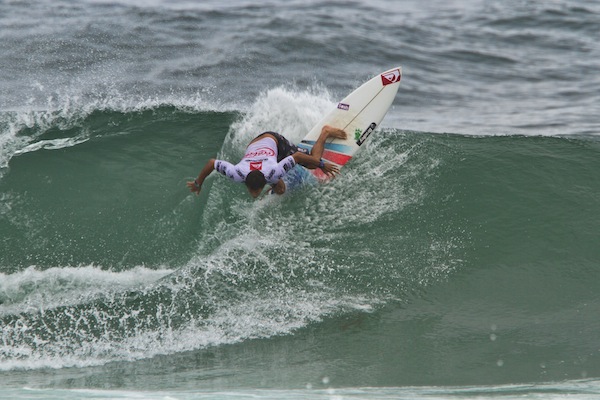 Jeremy Flores (FRA), 25, earned the day's high scores at Saquarema.