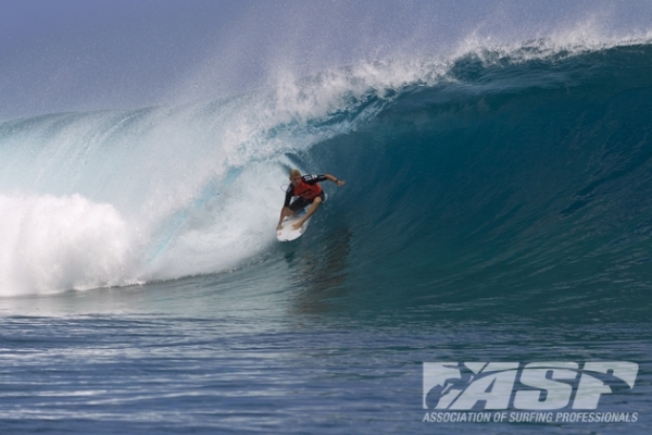 Mick Fanning (AUS), 32, two-time ASP World Champion and current ASP WCT No. 1, leads the world's best surfers into the Billabong Pro Tahiti.