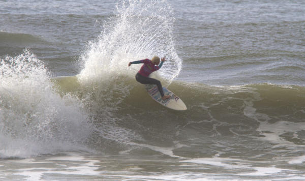 Tatiana Weston-Webb competing in the Quarterfinals of the 2013 World Junior Championship