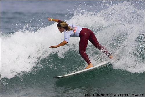 Claire Belavacqua Surfing Mancora Peru Classic Surf Contest.  Photo Credit ASP Tostee