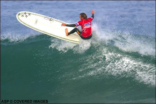 Michael Detemple (Indialantic, Florida, USA) just managed to sneak past Hawaii’s Dino Miranda, during round one of the Oxbow Pro trials, posting an excellent 8.0 point ride (out of ten points) off his first wave and following up with an average second wave to finish in first place. Pic Credit ASP Tostee
