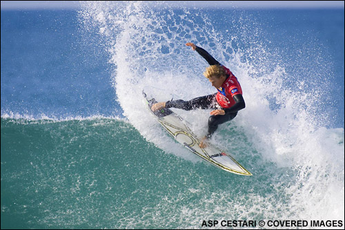 Aussie Bede Durbidge advanced to Round 4 of The Billabong Pro JBay Surf Contest where he will face Brasilian Adriano De Souza. Pic Credit ASP Tostee