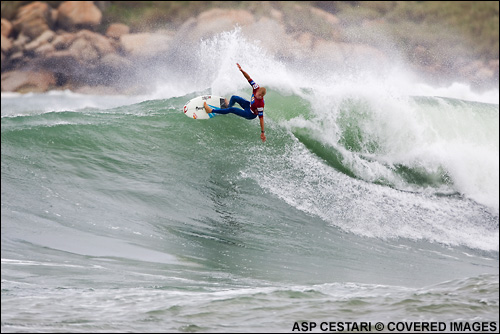 Mick Fanning Surfing His Way to the ASP World Title at the Hang Loose Santa Catarina Pro.  Surfing Photo Credit ASP Tostee