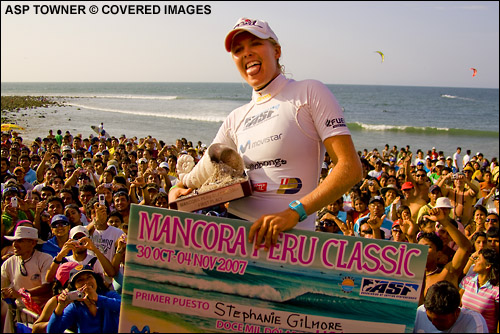 Stephanie Gilmore Winner of The Mancora Peru Classic Surf Contest.  Photo Credit ASP Tostee