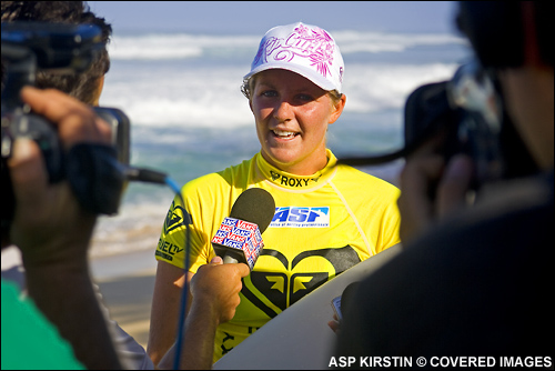 Stepanie Gilmore Quater Finals loss Roxy Pro Hawaii Sunset Beach. Photo Credit ASP Tostee