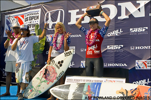 Stephanie Gilmore Wins The Womens US Open Of Surfing Surf Contest.  Pic Creid ASP Media