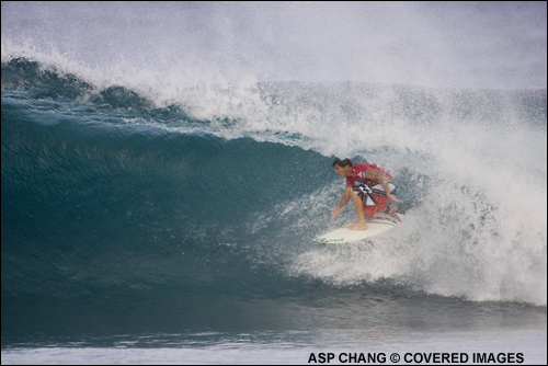 Andy Irons Backdoor at The Pipeline Masters Round 1 Heat Winner.  Surfing Photo Credit ASP Tostee