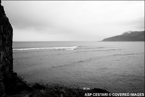 Billabong Pro Mundaka Surf Contest Small Surf Continues.  Photo Credit ASP Tostee