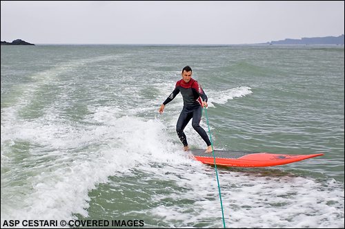 Joel Parkinson Freeboards On Day 2 of The Billabong Pro Mundaka Surf Contest.  Photo Credit ASP Tostee