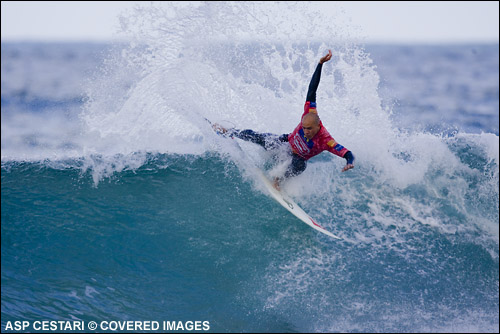 Kelly Slater, Round Three of The Billabong Pro Mundaka Surf Contest.  Photo Credit ASP Tostee 