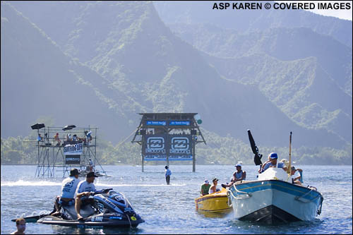 With a small jump in swell, the Billabong Pro Tahiti is set to get underway this morning at 7:30am. Pic Credit ASP Tostee