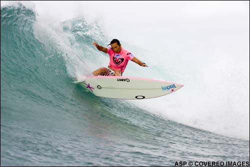 Layne Beachley Sunset Beach Hawaii. Pic credit ASP Tostee