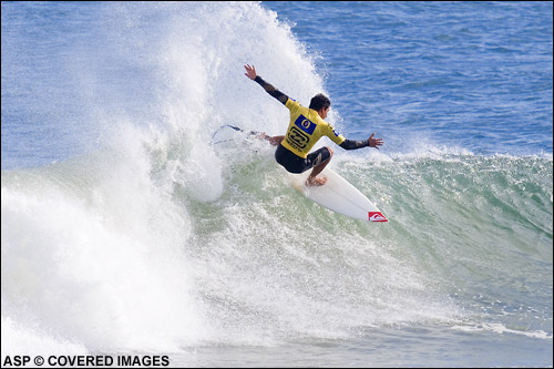 Mikey Picon (France) posted the second highest heat score of the day to defeat Fred Patacchia & advance to round 3. Picture credit ASP Tostee