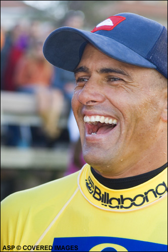 Can the dangerously confident & relaxed Kelly Slater take out Joel Parkinson in the semi finals and claim his eighth world title in Mundaka. Picture credit ASP Tostee