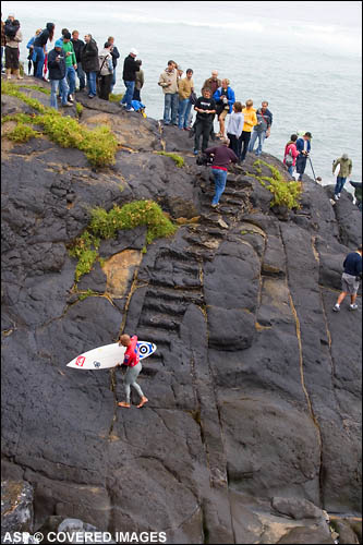 Kelly Slater Mundaka Picture credit ASP Tostee
