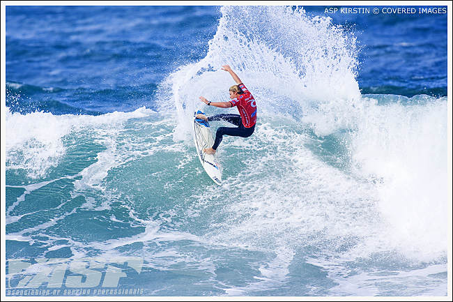 Bede Durbidge (AUS) earned his spot into the Final by defeating Bobby Martinez (USA).