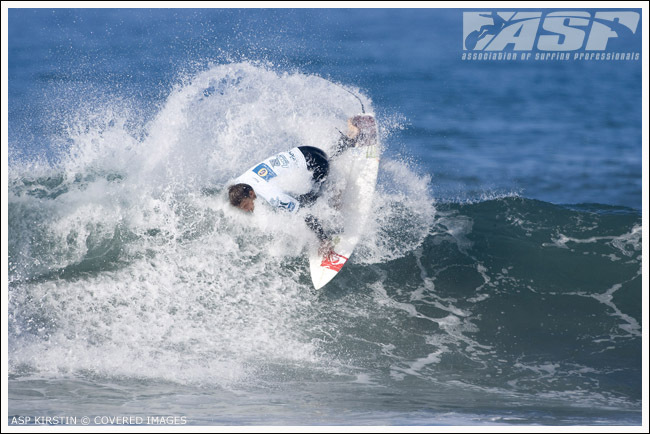 Dane Reynolds Boost Mobile Pro Trestles 2008.  Credit ASP Tostee