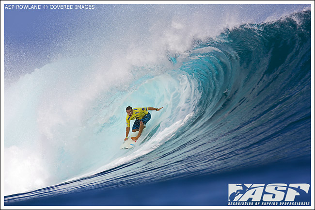 Tiago Pires The Slater Slayer. Rip Curl Pro Search Day 4